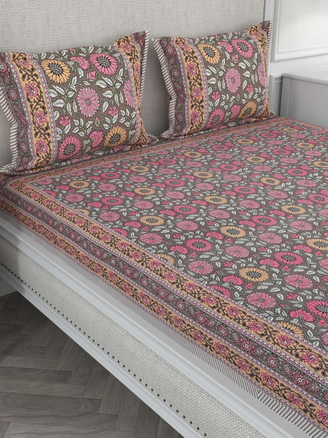 100% Pure Cotton Traditional  Printed Bedsheet for Double Bed King Size Bedsheet with 2 Pillow Covers