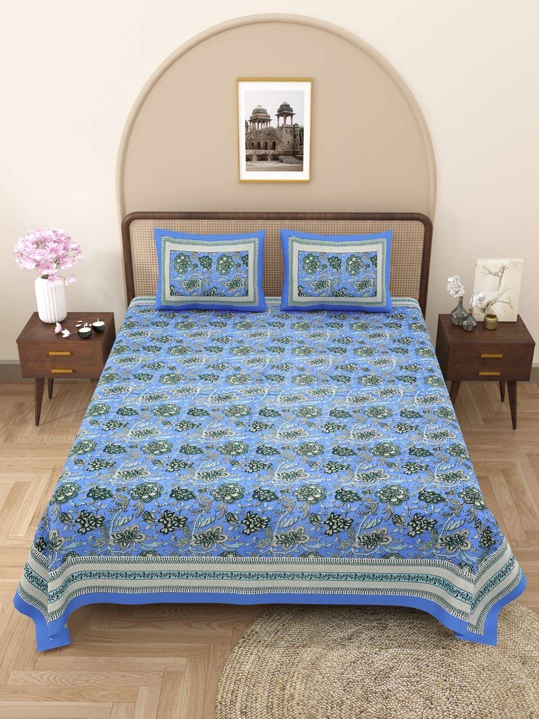 100% Pure Cotton Traditional  Printed Bedsheet for Double Bed King Size Bedsheet with 2 Pillow Covers