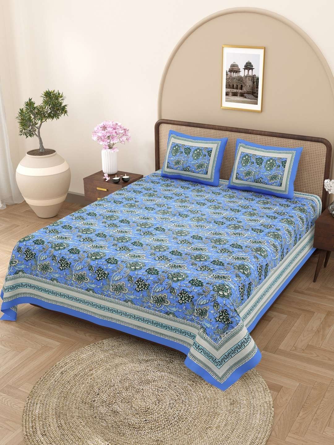 100% Pure Cotton Traditional  Printed Bedsheet for Double Bed King Size Bedsheet with 2 Pillow Covers
