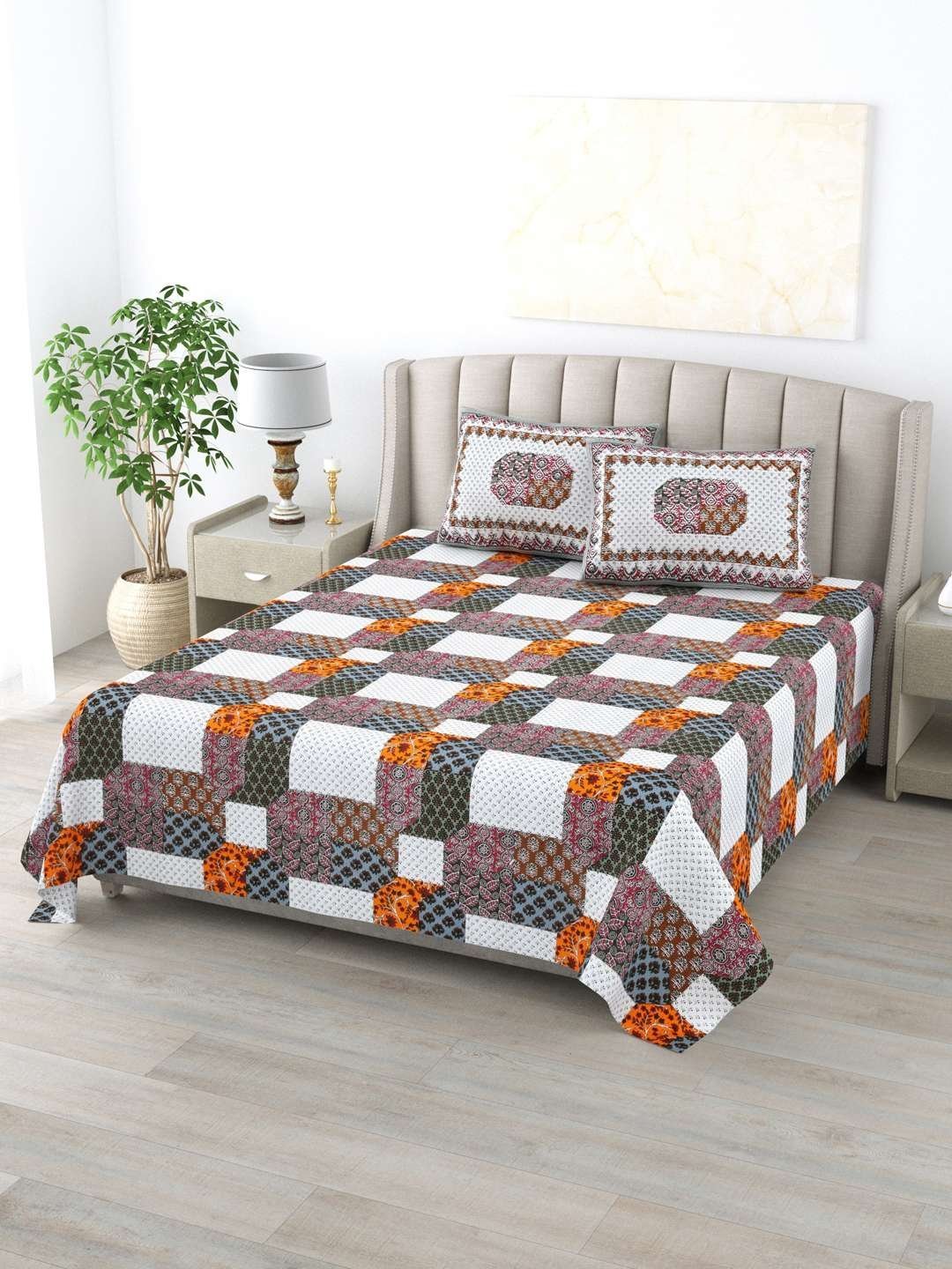 100% Pure Cotton Traditional  Printed Bedsheet for Double Bed King Size Bedsheet with 2 Pillow Covers