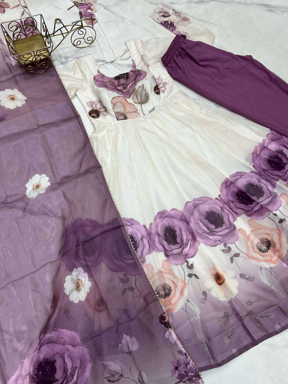 Womens Pure Romansilk Chanderi Floral Printed Anarkali Kurti With Dupatta & Pant Set
