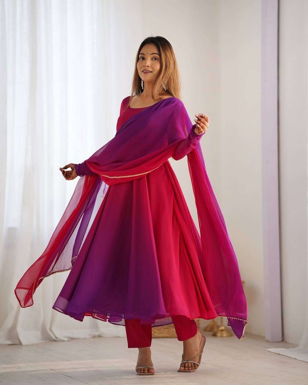 Women’s Pure Romansilk Chanderi Tie-Dye Anarkali Kurti Pant With Dupatta Set