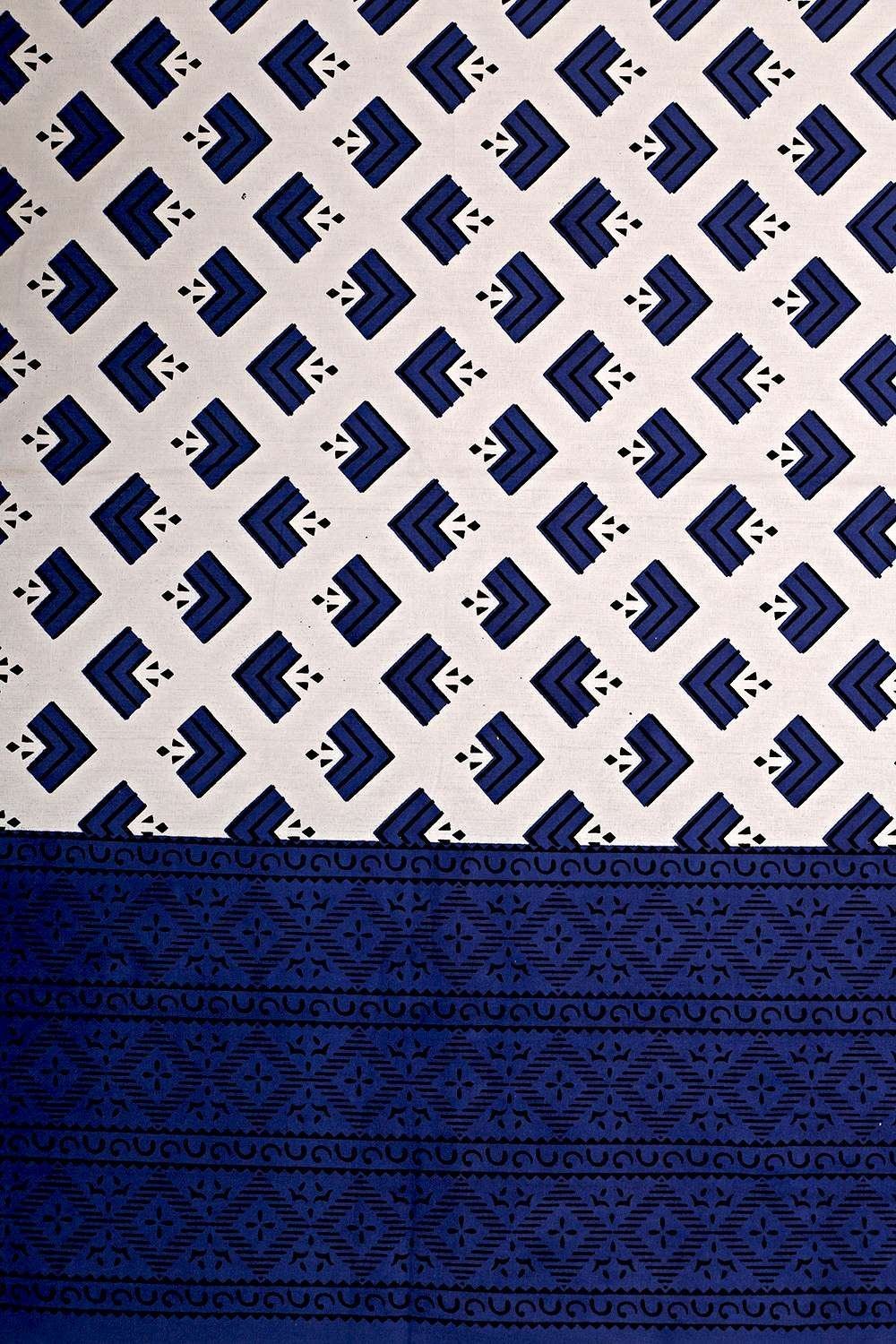 Jaipuri Cotton Printed Double Bedsheet With Two Pillow Covers