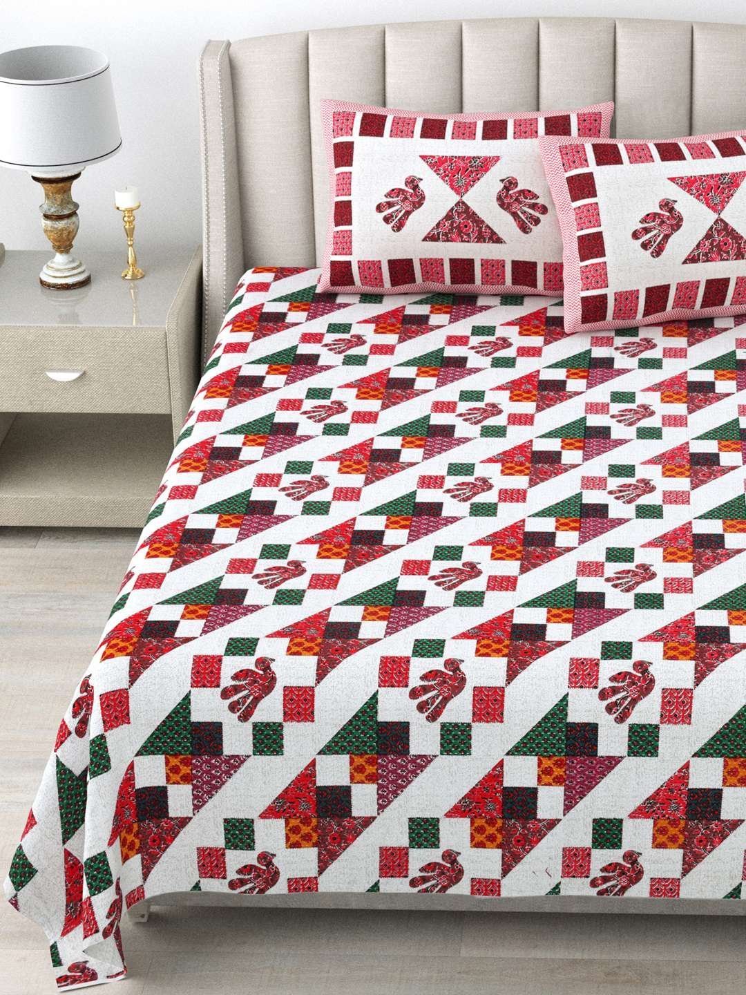 100% Pure Cotton Traditional  Printed Bedsheet for Double Bed King Size Bedsheet with 2 Pillow Covers