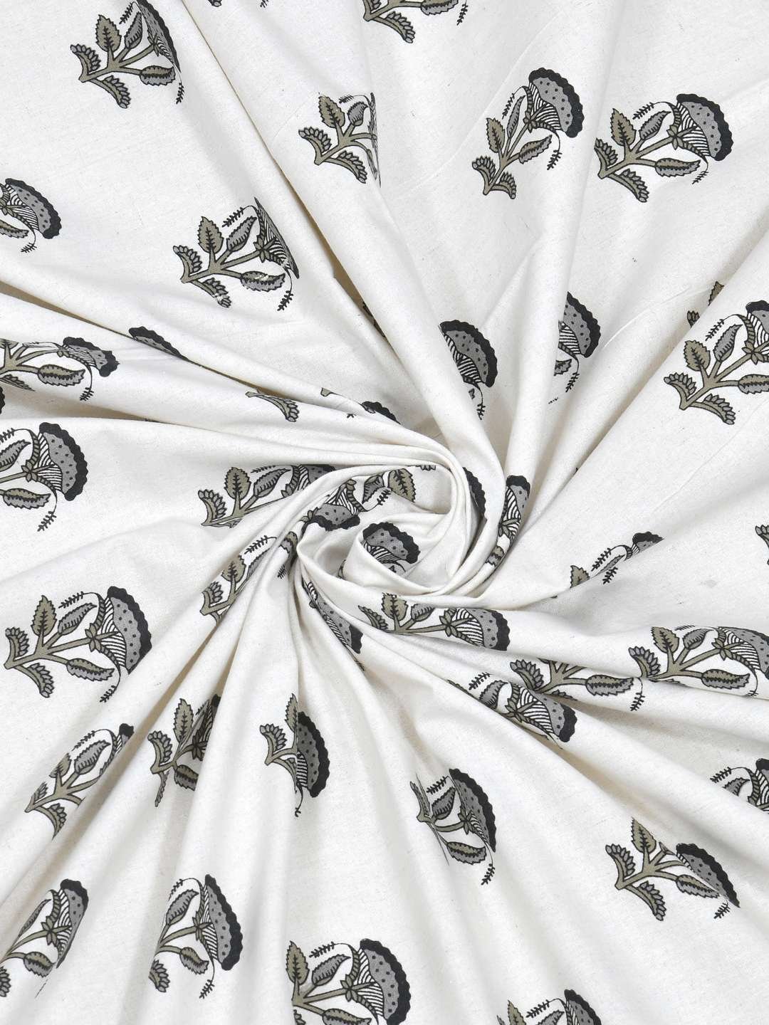 100% Pure Cotton Traditional  Printed Bedsheet for Double Bed King Size Bedsheet with 2 Pillow Covers