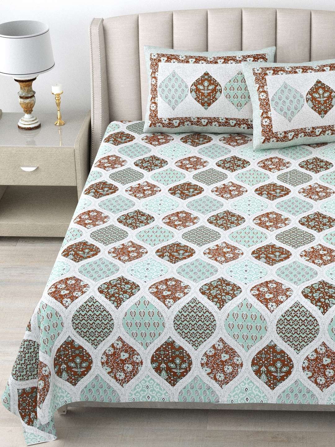 100% Pure Cotton Traditional  Printed Bedsheet for Double Bed King Size Bedsheet with 2 Pillow Covers