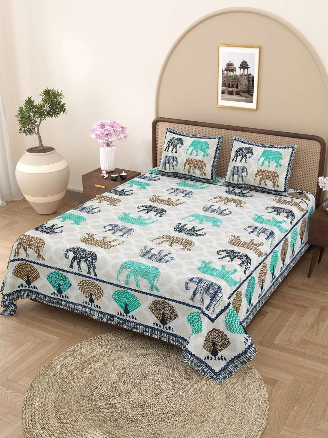 100% Pure Cotton Traditional  Printed Bedsheet for Double Bed King Size Bedsheet with 2 Pillow Covers