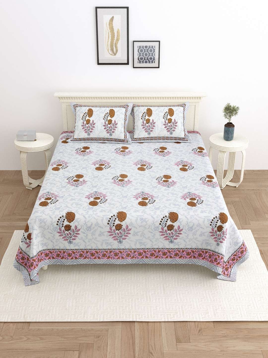 100% Pure Cotton Traditional  Printed Bedsheet for Double Bed King Size Bedsheet with 2 Pillow Covers