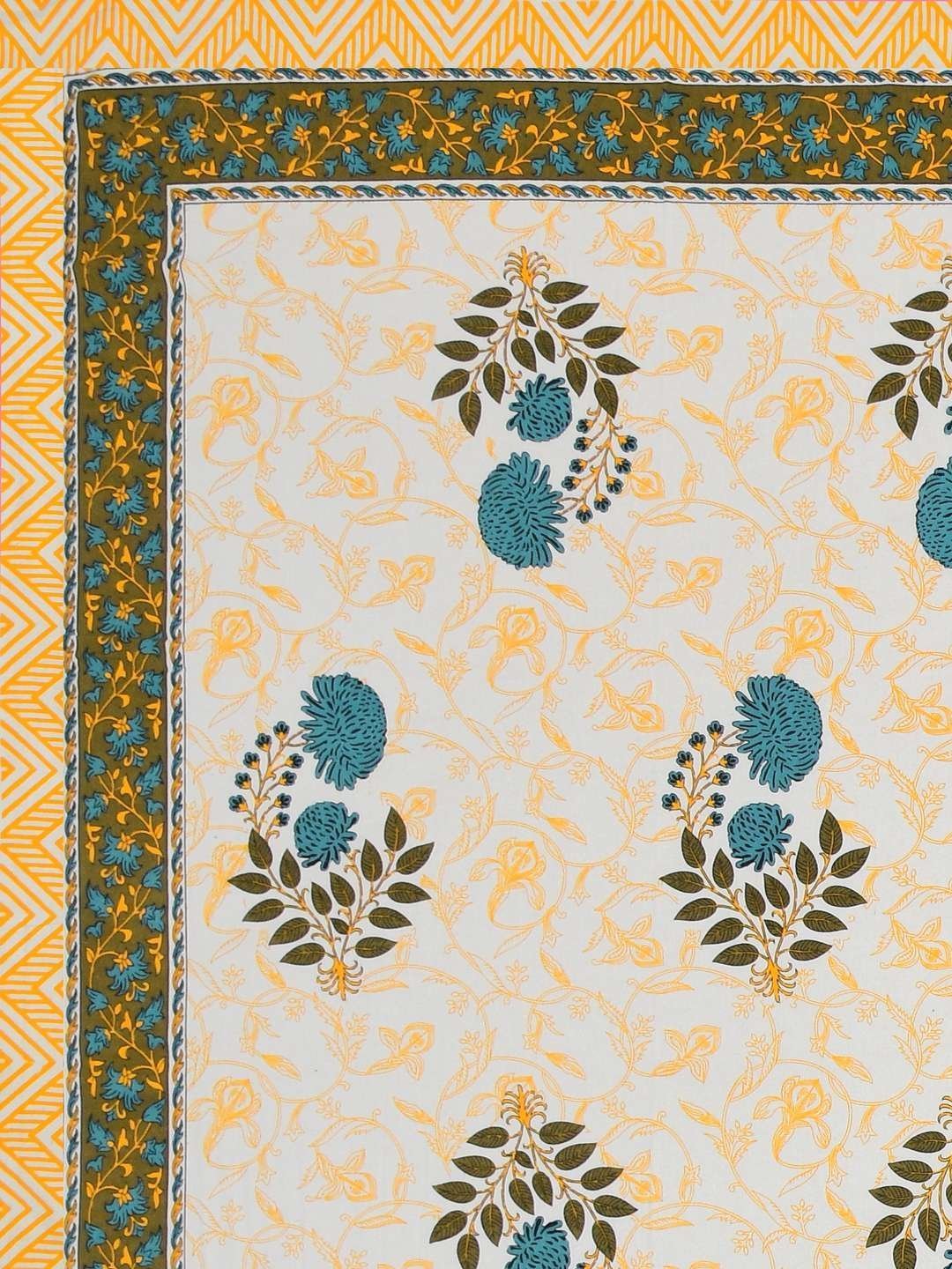 100% Pure Cotton Traditional  Printed Bedsheet for Double Bed King Size Bedsheet with 2 Pillow Covers