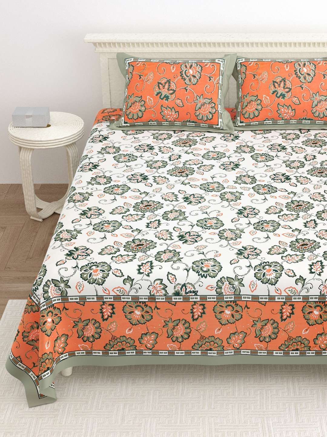 100% Pure Cotton Traditional  Printed Bedsheet for Double Bed King Size Bedsheet with 2 Pillow Covers