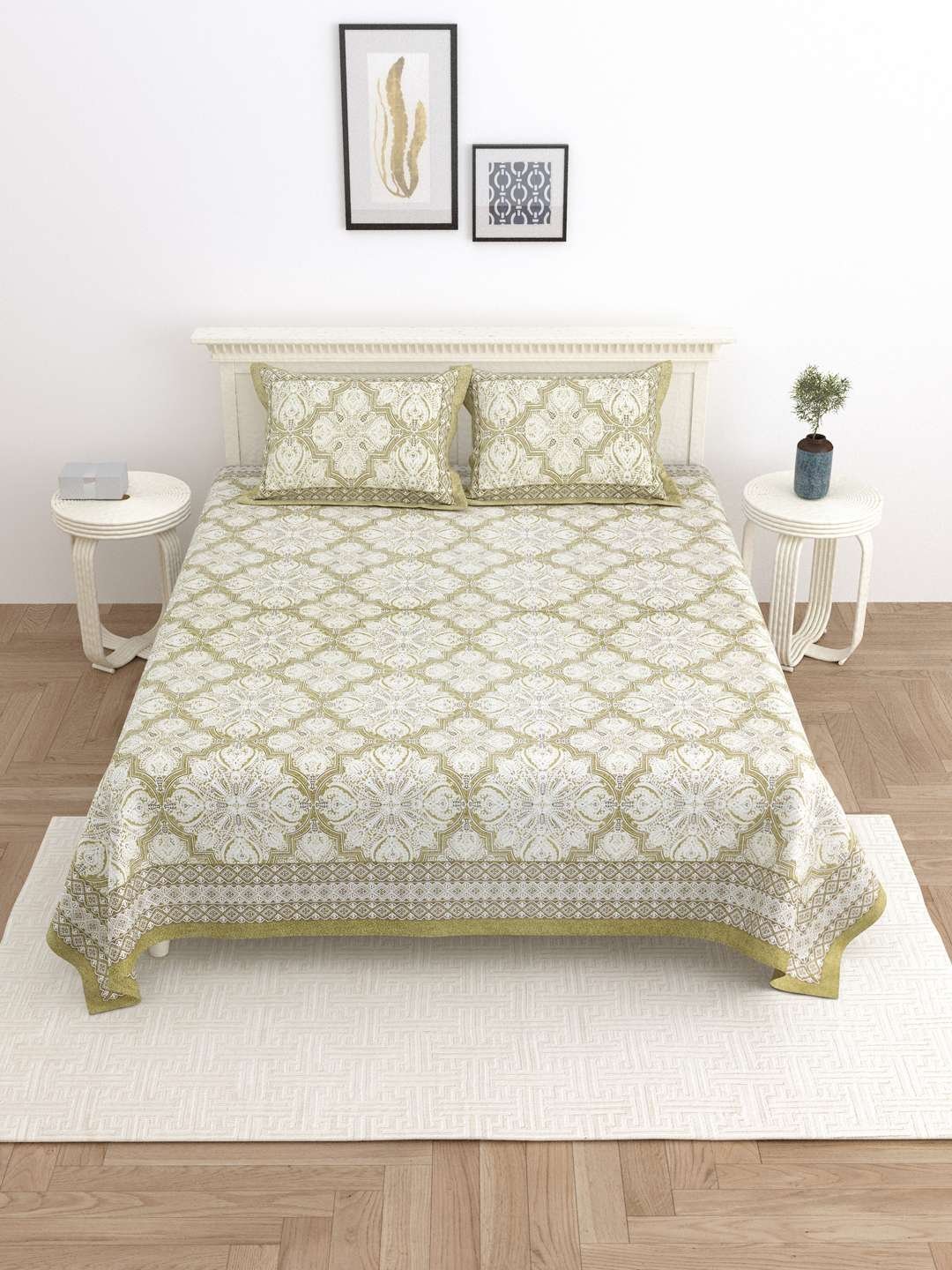 100% Pure Cotton Traditional  Printed Bedsheet for Double Bed King Size Bedsheet with 2 Pillow Covers