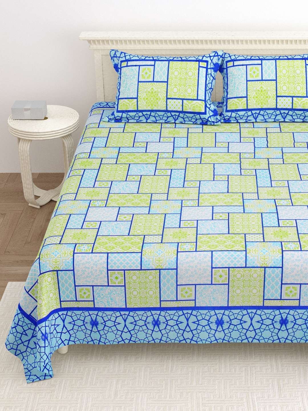 100% Pure Cotton Traditional  Printed Bedsheet for Double Bed King Size Bedsheet with 2 Pillow Covers