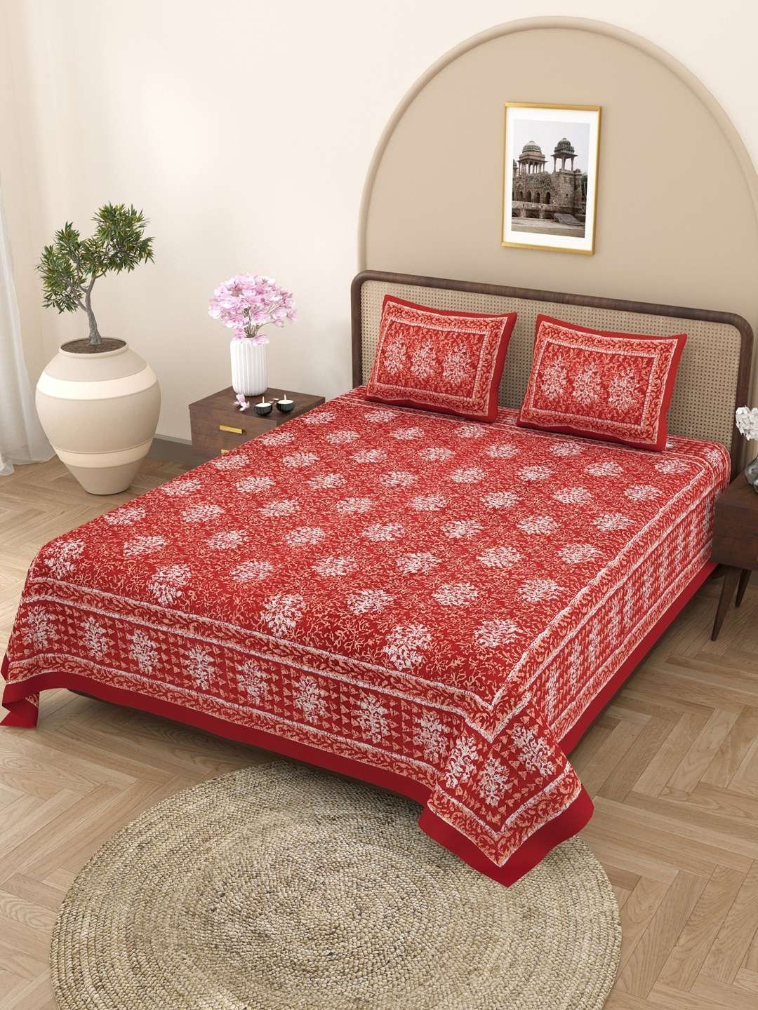 100% Pure Cotton Traditional  Printed Bedsheet for Double Bed King Size Bedsheet with 2 Pillow Covers