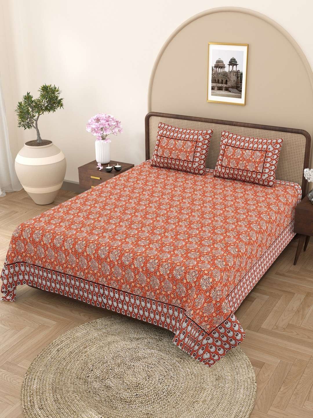 100% Pure Cotton Traditional  Printed Bedsheet for Double Bed King Size Bedsheet with 2 Pillow Covers