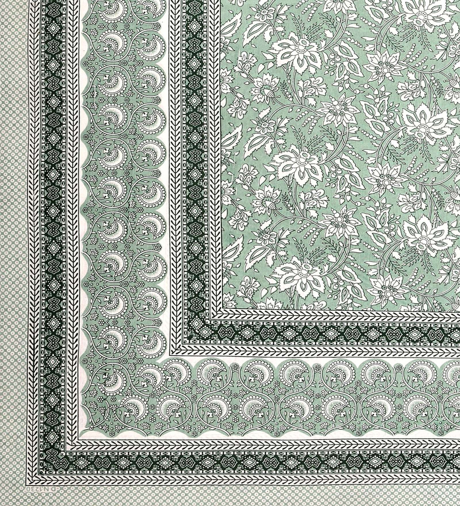 100% Pure Cotton Traditional  Printed Bedsheet for Double Bed King Size Bedsheet with 2 Pillow Covers