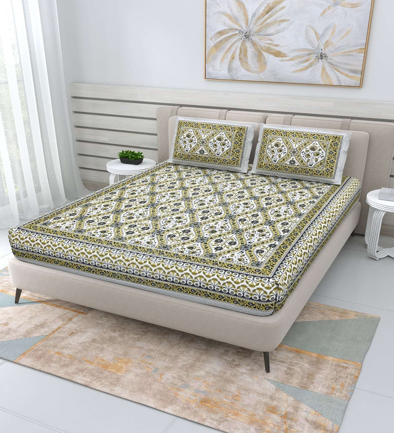 100% Pure Cotton Traditional  Printed Bedsheet for Double Bed King Size Bedsheet with 2 Pillow Covers