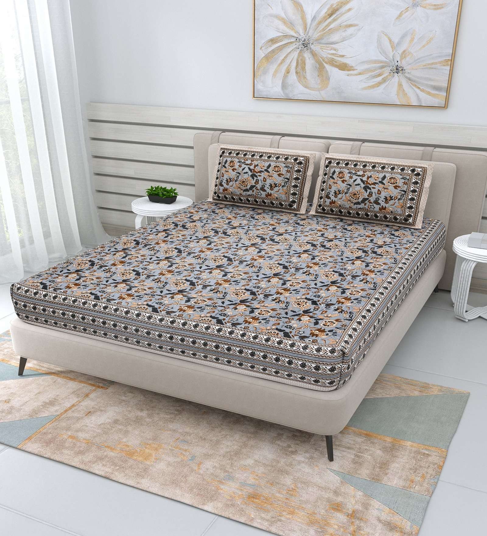 100% Pure Cotton Traditional  Printed Bedsheet for Double Bed King Size Bedsheet with 2 Pillow Covers