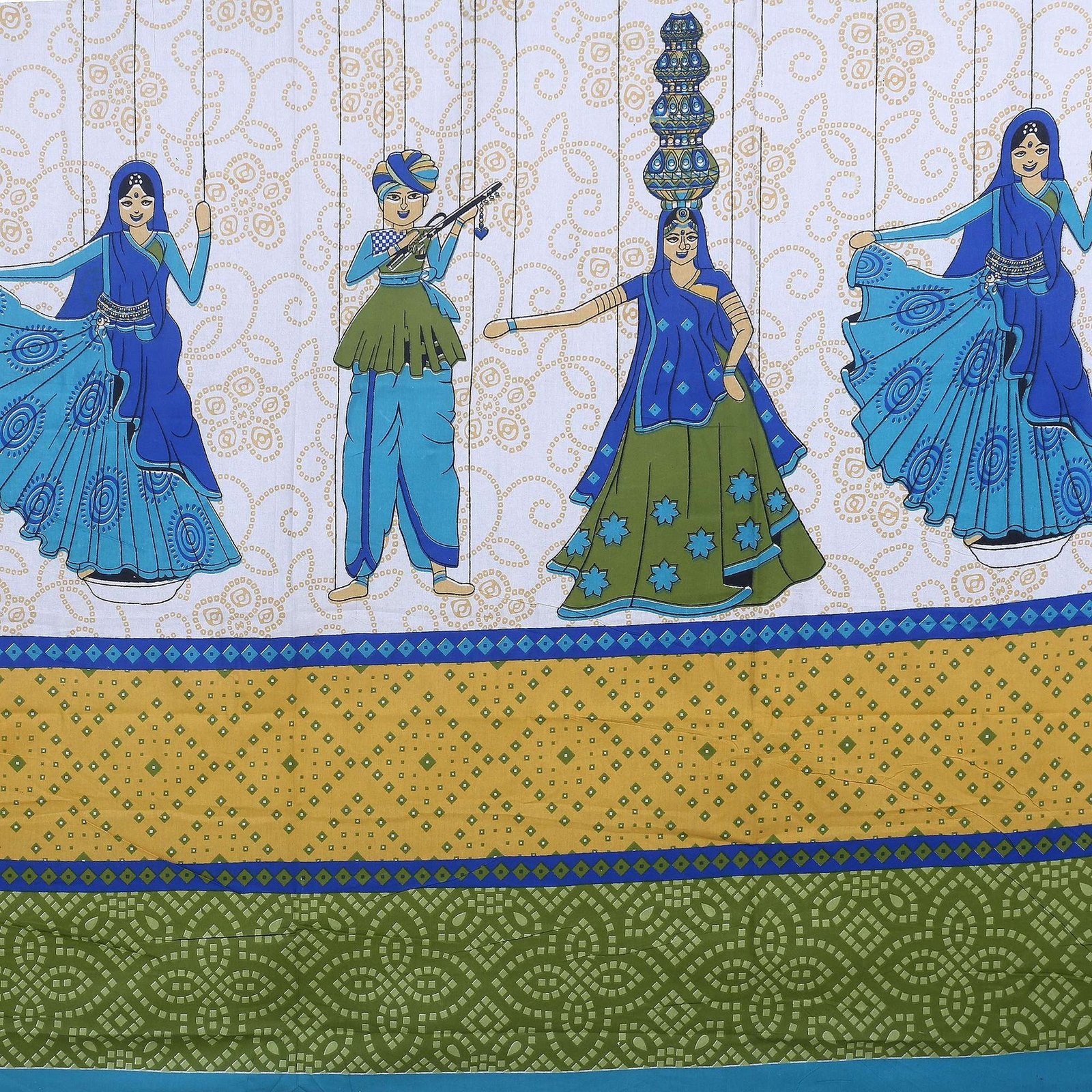 100% Pure Cotton Traditional  Printed Bedsheet for Double Bed King Size Bedsheet with 2 Pillow Covers