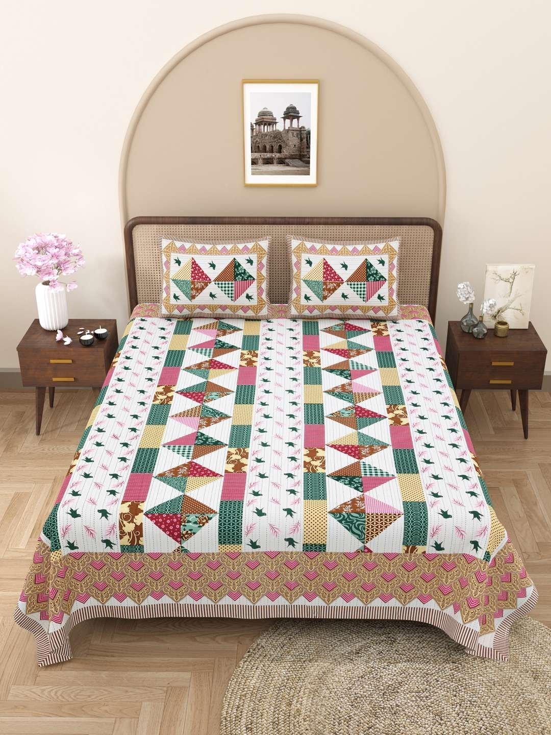 100% Pure Cotton Traditional  Printed Bedsheet for Double Bed King Size Bedsheet with 2 Pillow Covers