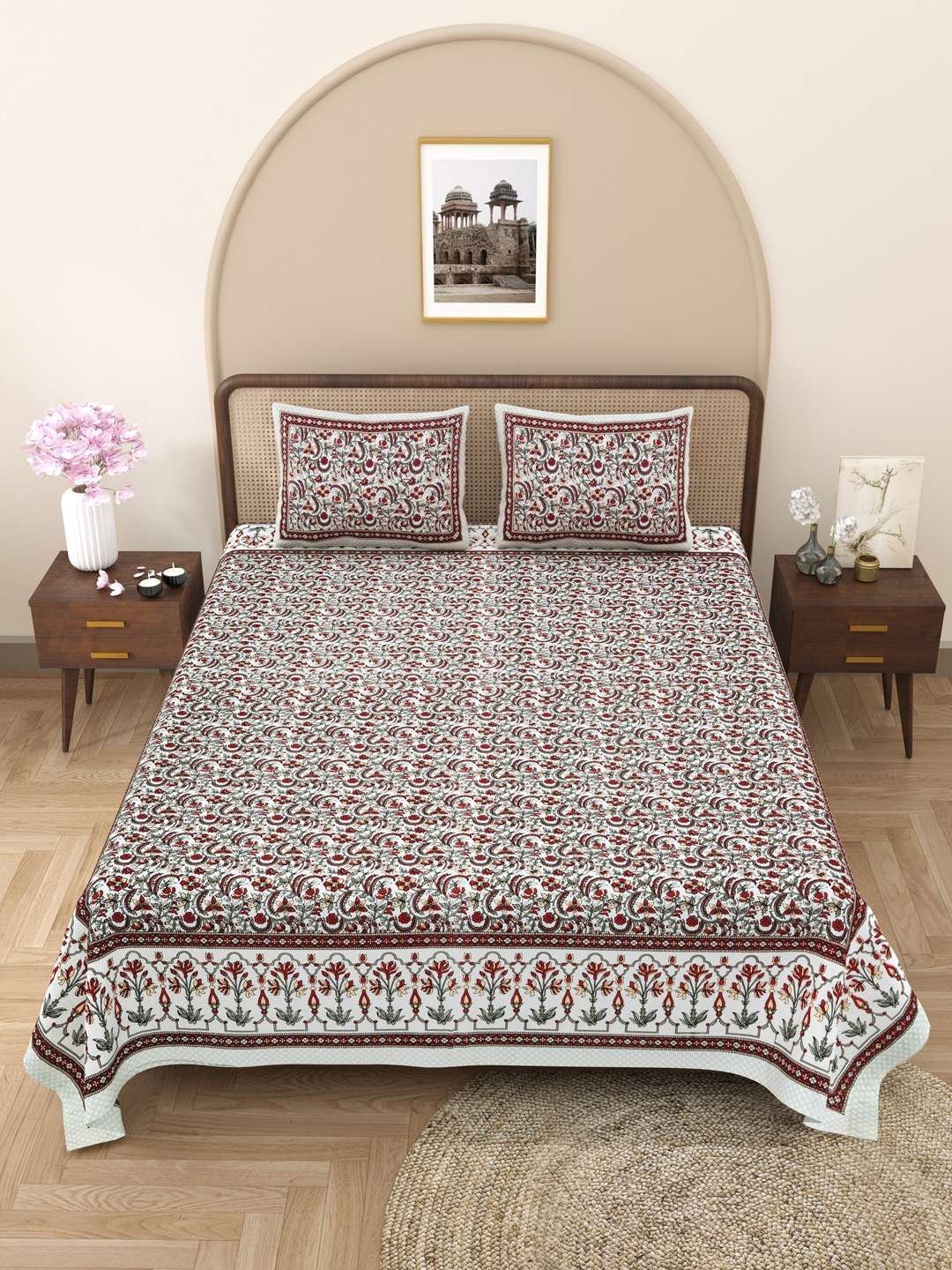 100% Pure Cotton Traditional  Printed Bedsheet for Double Bed King Size Bedsheet with 2 Pillow Covers