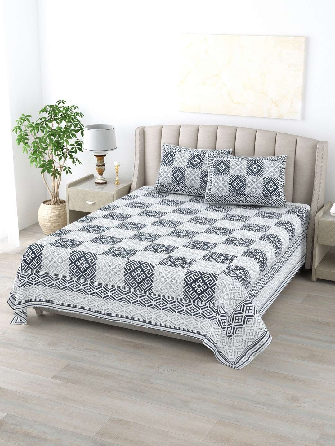 100% Pure Cotton Traditional  Printed Bedsheet for Double Bed King Size Bedsheet with 2 Pillow Covers