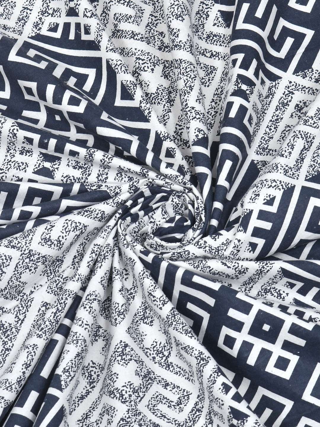 100% Pure Cotton Traditional  Printed Bedsheet for Double Bed King Size Bedsheet with 2 Pillow Covers