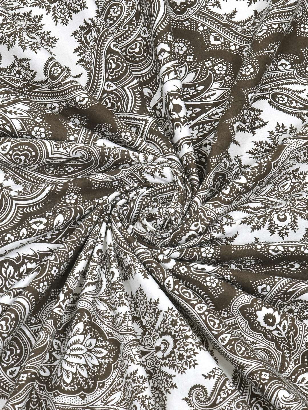 100% Pure Cotton Traditional  Printed Bedsheet for Double Bed King Size Bedsheet with 2 Pillow Covers