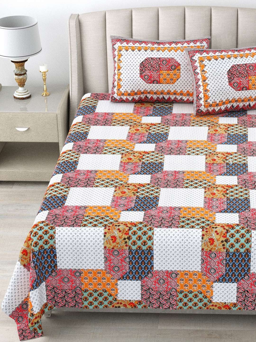 100% Pure Cotton Traditional  Printed Bedsheet for Double Bed King Size Bedsheet with 2 Pillow Covers