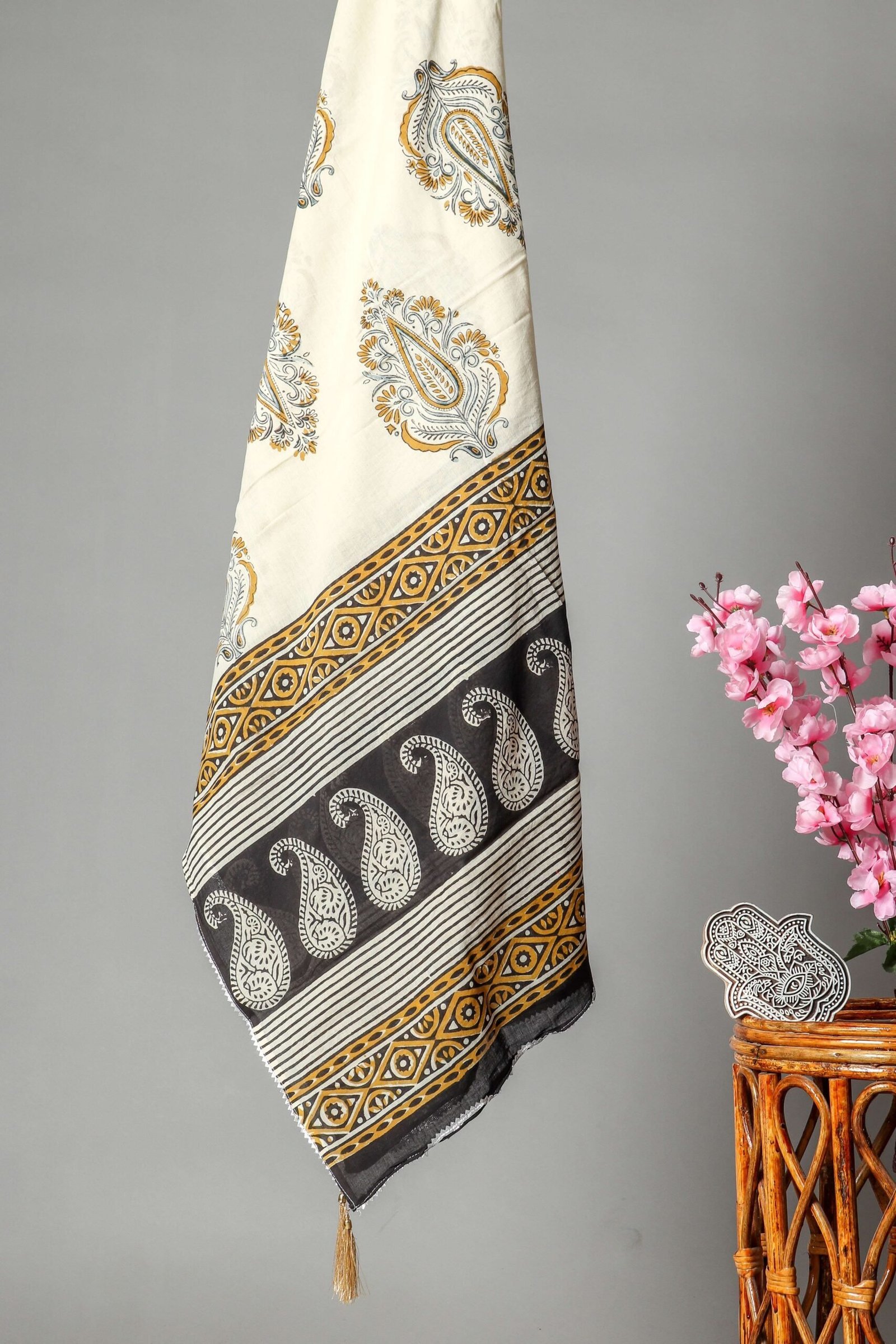 Women Pure Cotton Block Printed Dupatta Set