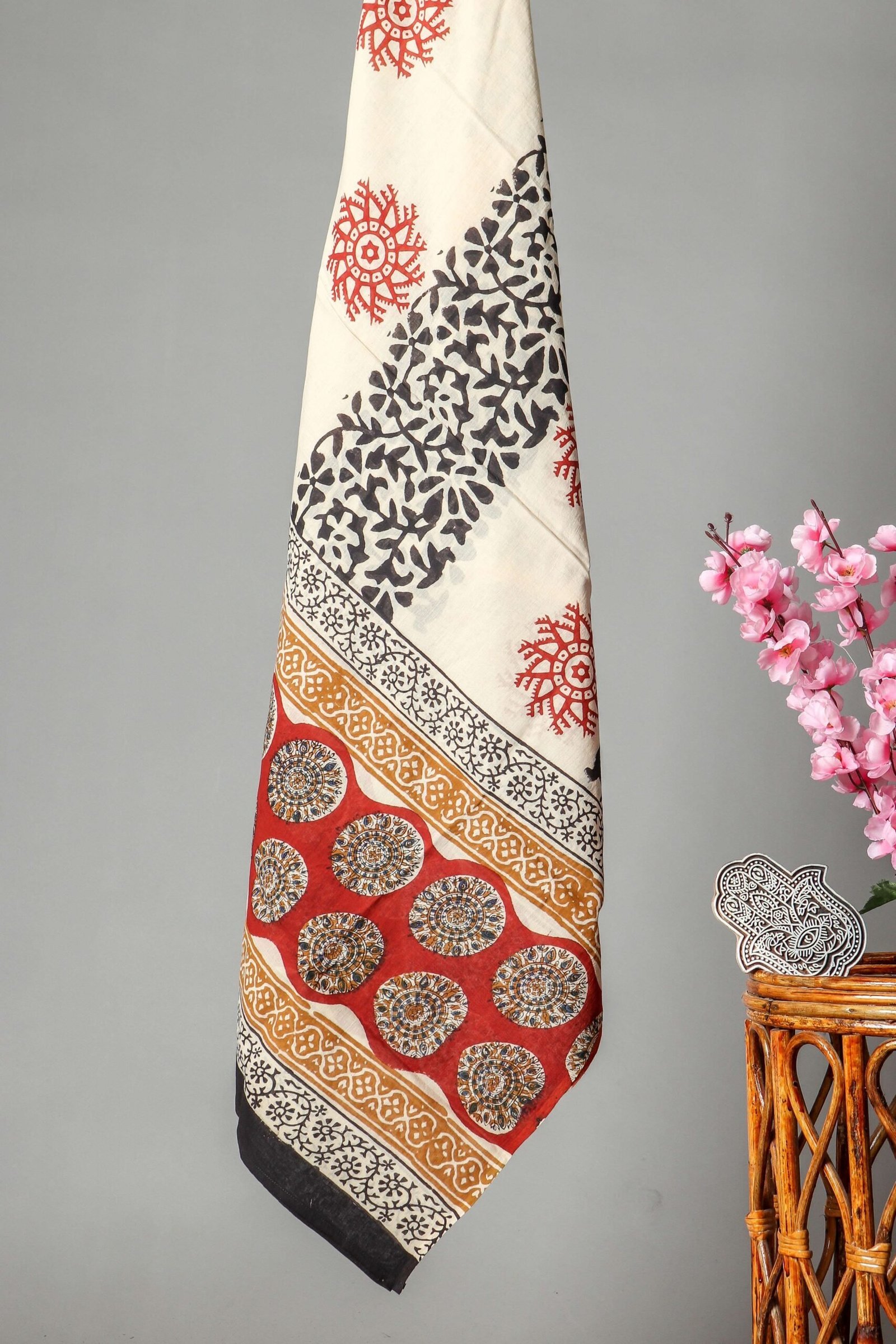 Women Pure Cotton Block Printed Dupatta Set