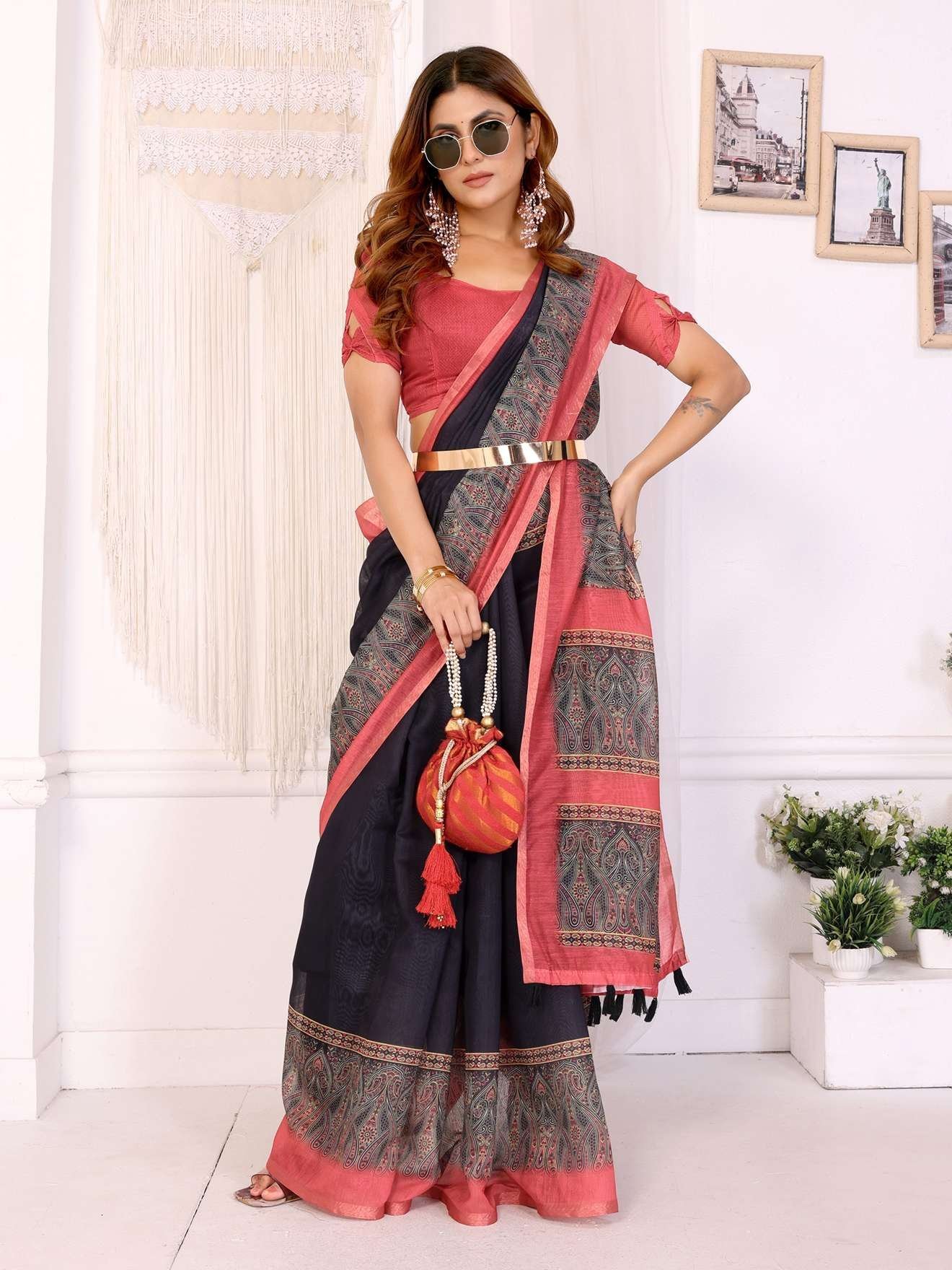 Elegant Black Chanderi Saree with Reddish Pink Printed Border ? Classic & Festive