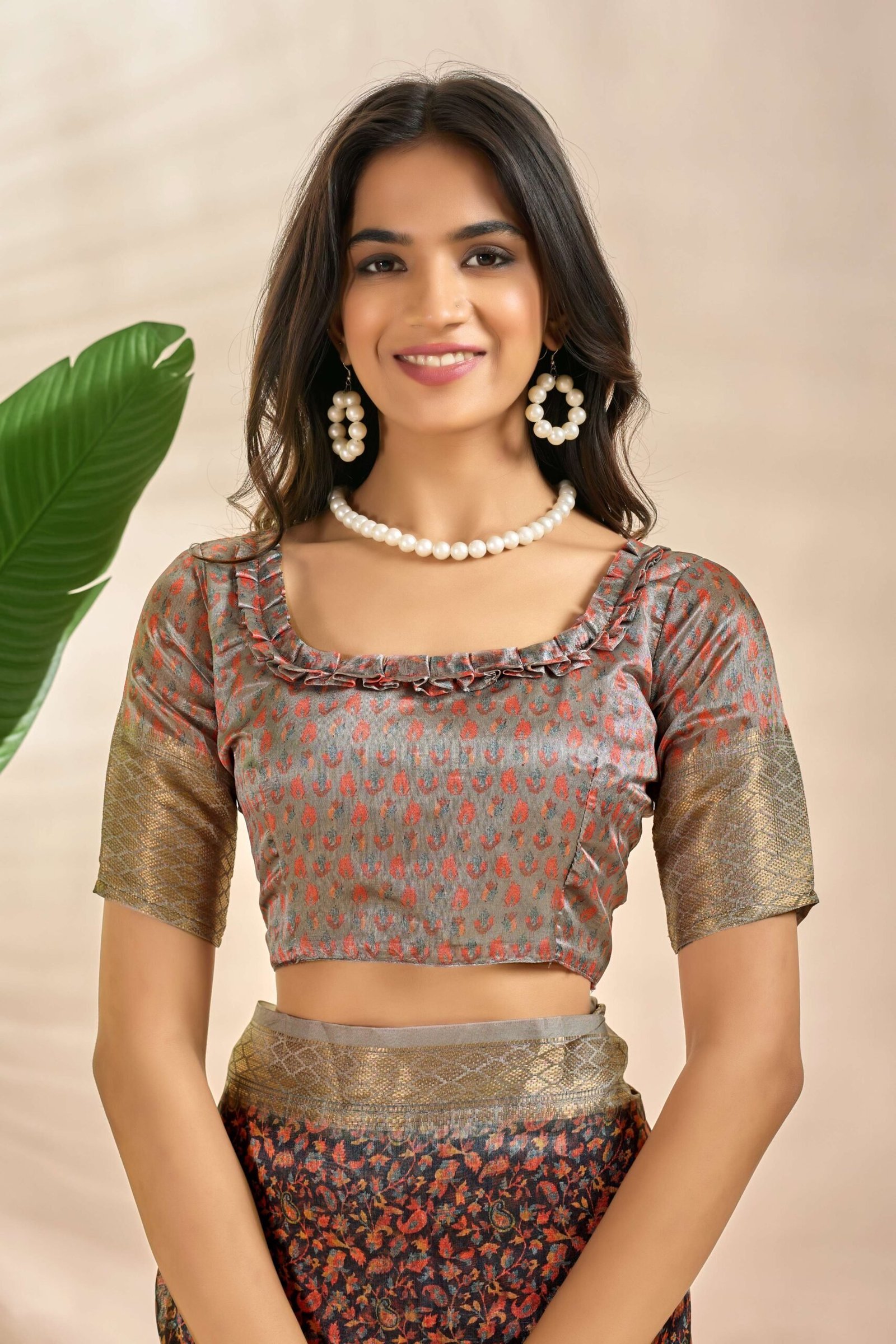 Elegant Soft Silk Blend Saree with Floral Print and Zari Border
