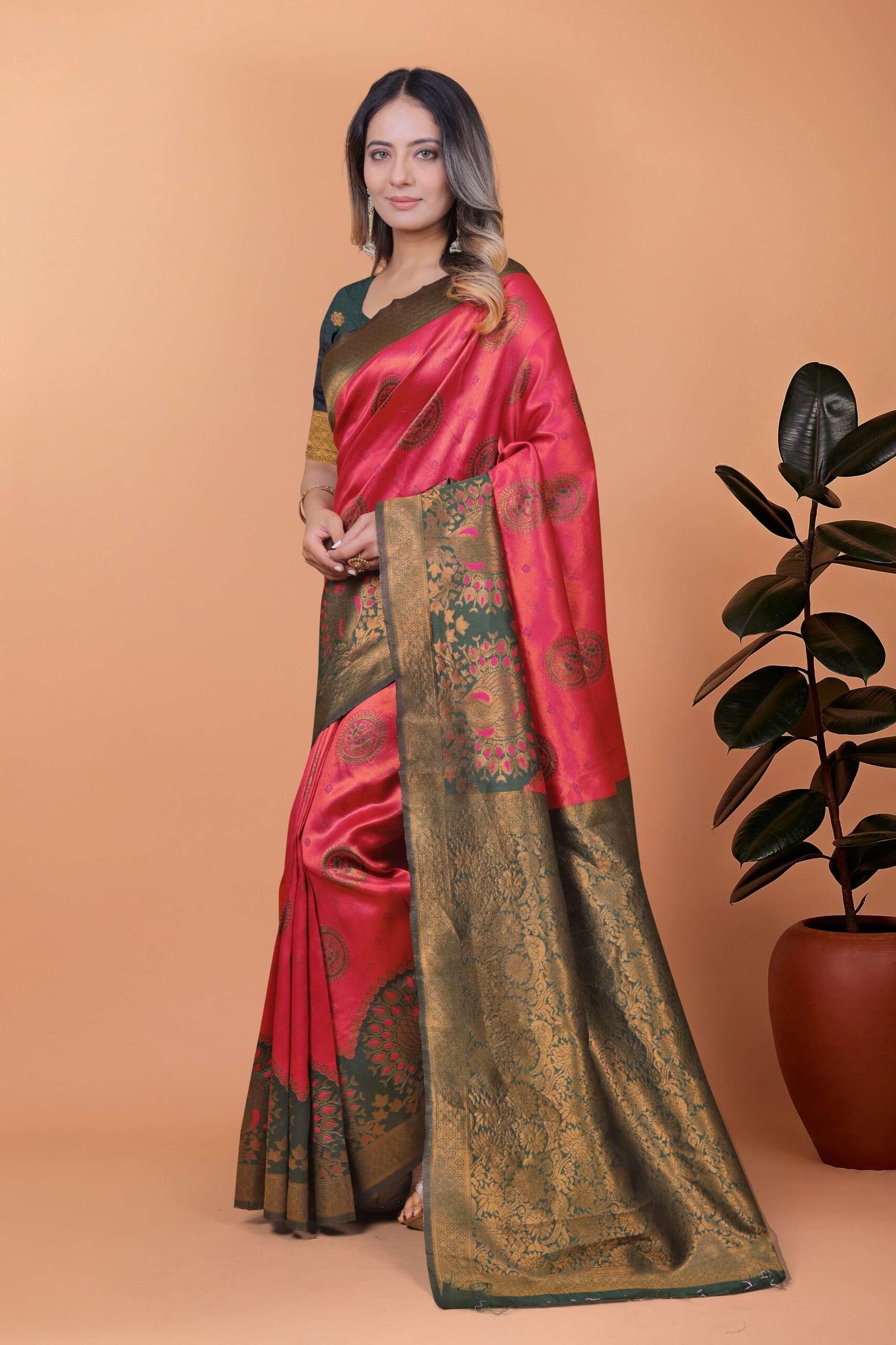 Royal Grace Banarasi Silk Saree with Floral & Peacock Zari Motifs ? Deep Rose Pink & Antique Gold with Green Border