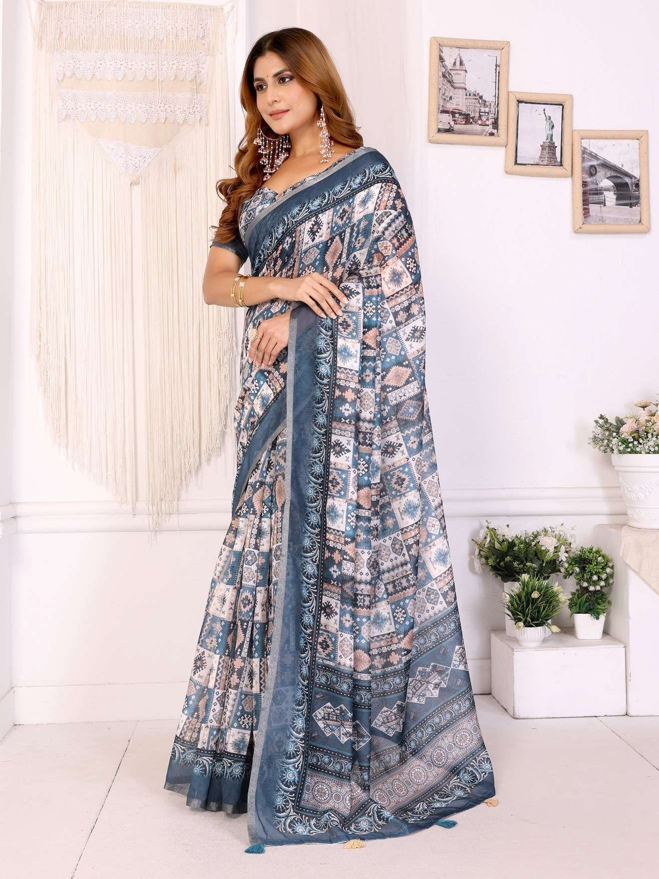 Stylish White Chanderi Saree with Digital Geometric Print ? Modern & Elegant