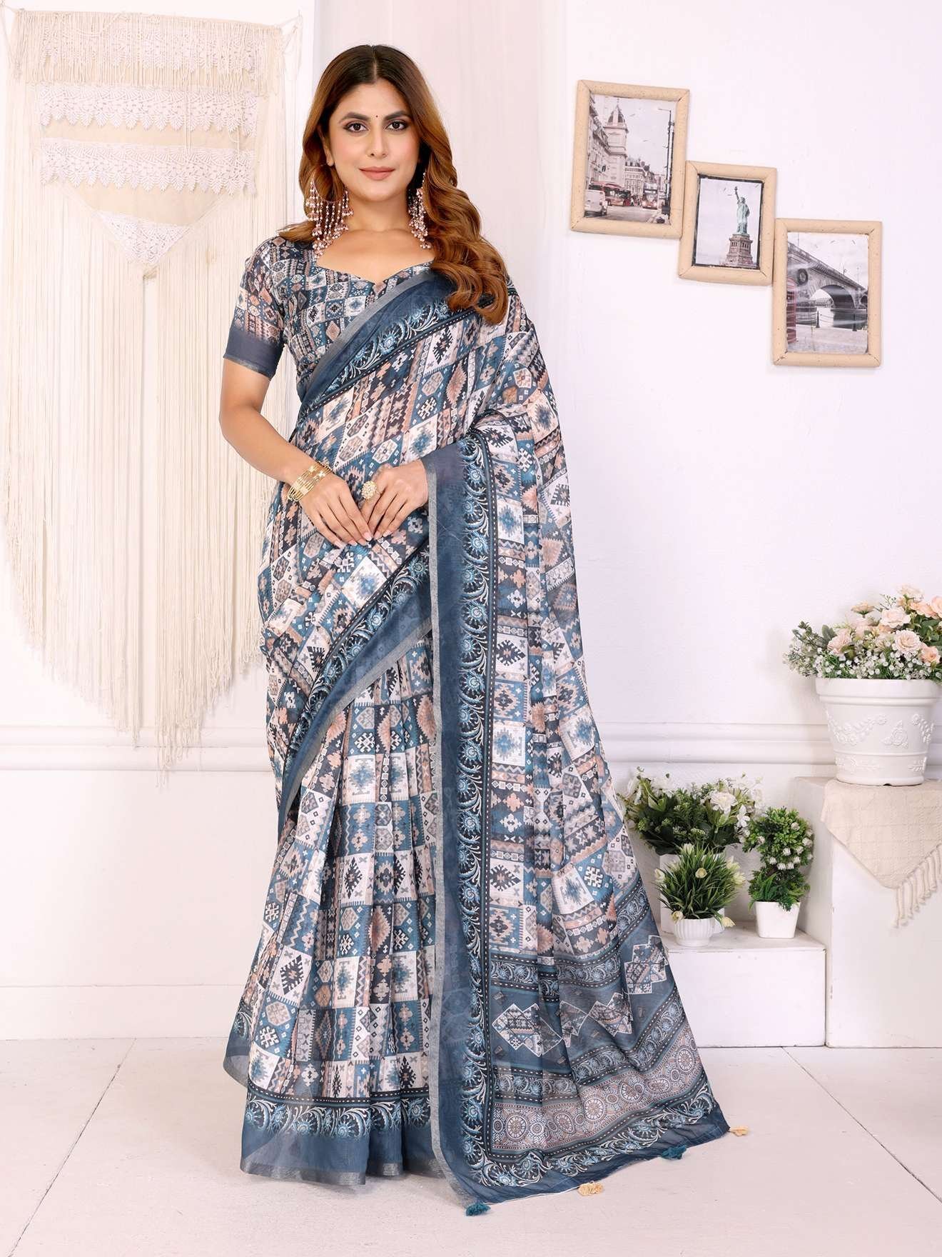 Stylish White Chanderi Saree with Digital Geometric Print ? Modern & Elegant