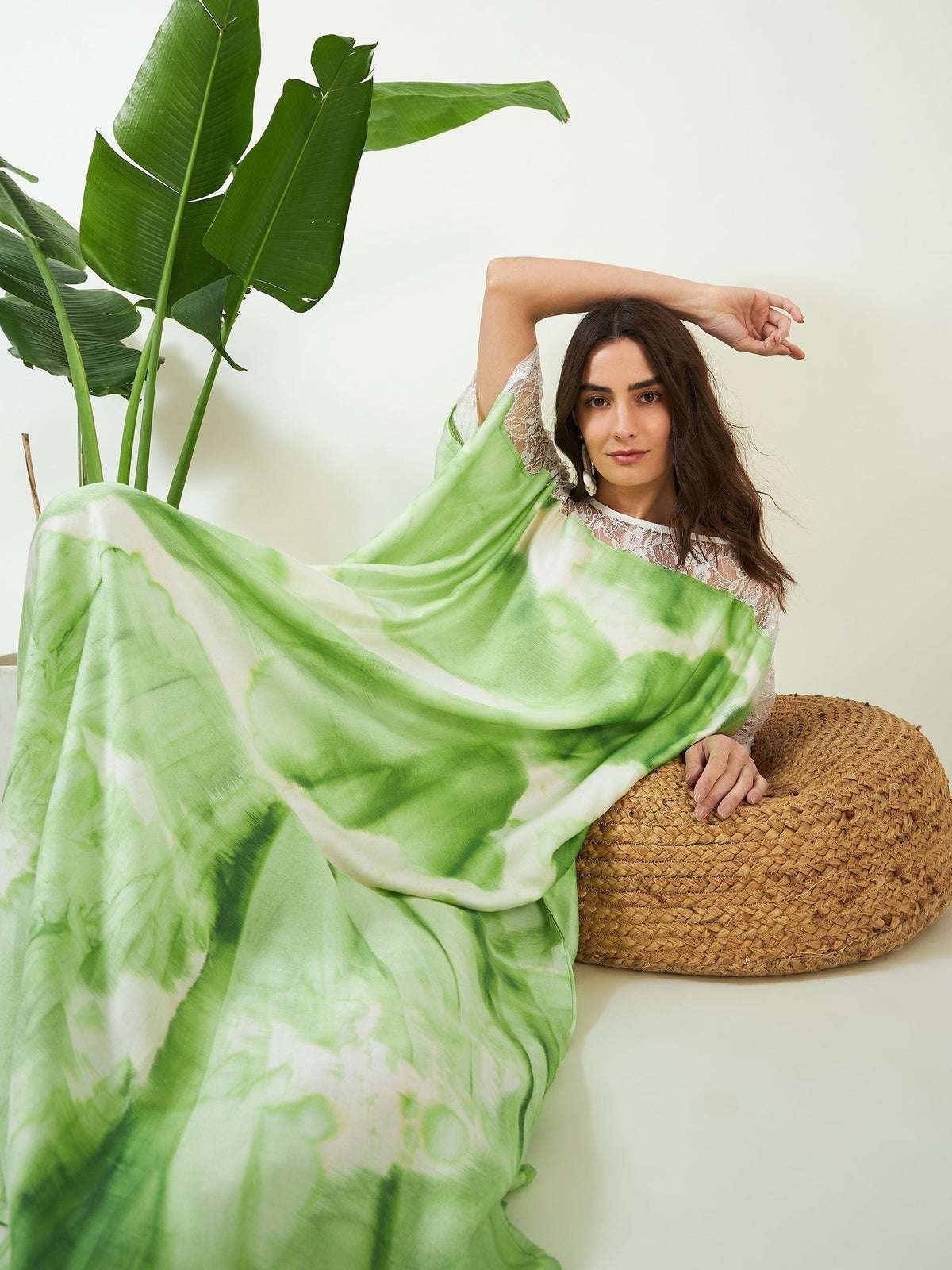 Women’s Cotton Tie Dye Print Lace Trim, V-Neck, Full Length, Beach Casual Wear, Spring Collection Kaftan ( Green White )