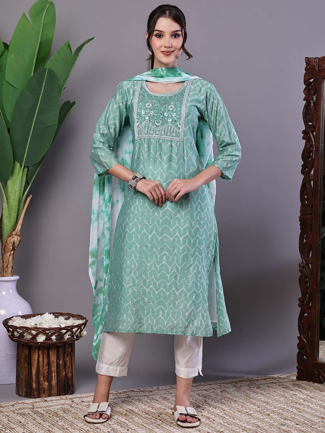 Women’s Mint Green Chanderi Embroidered Kurta Set with Dupatta Suit Sets