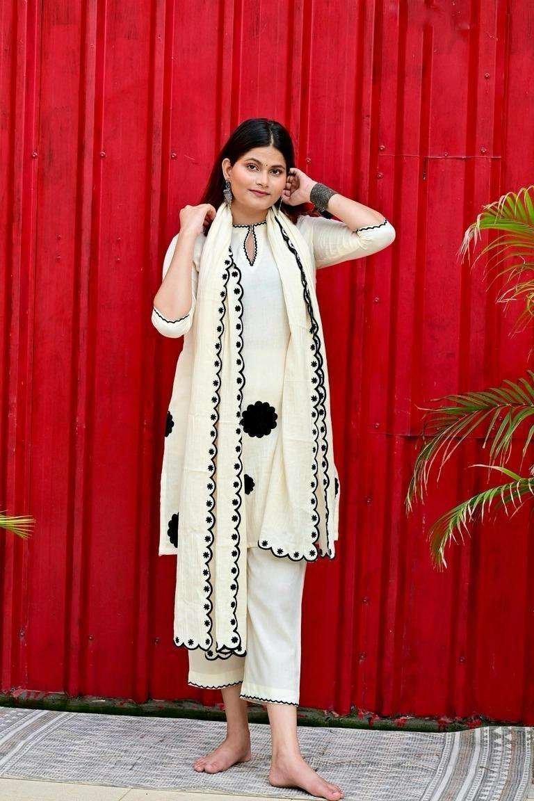 Women’s Cotton Embroidered Floral patchwork Kurti with pant and Dupatta set
