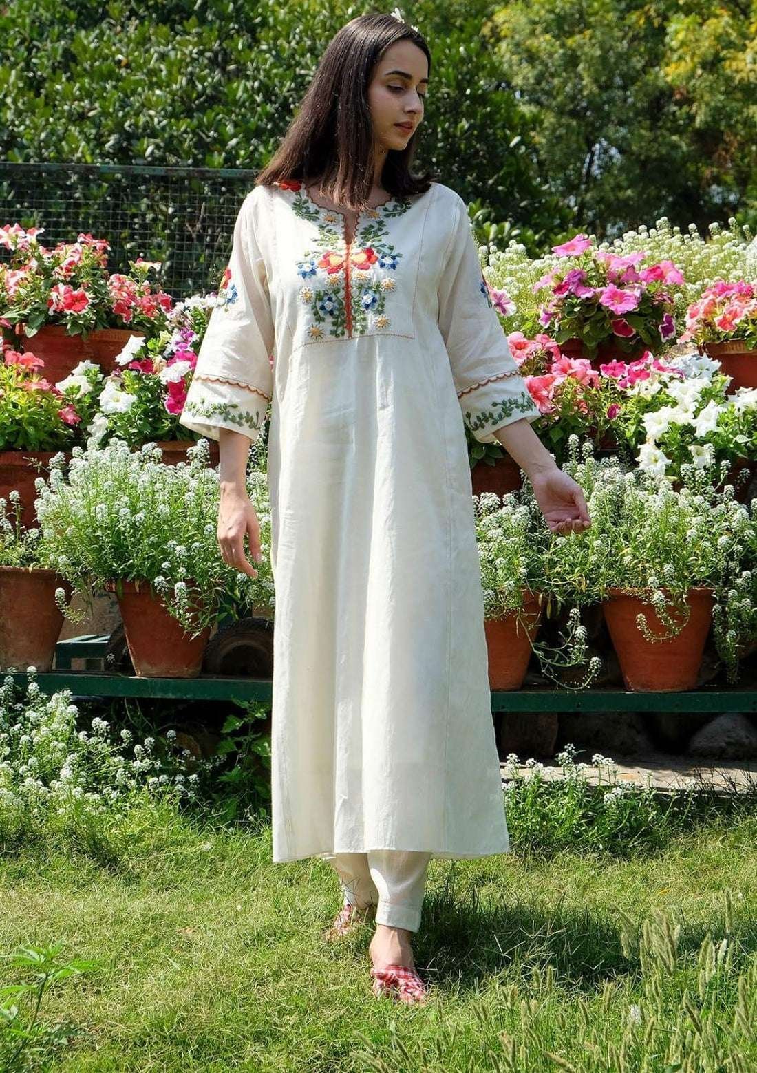 Women’s Cotton Embroidered Straight Kurti with pant