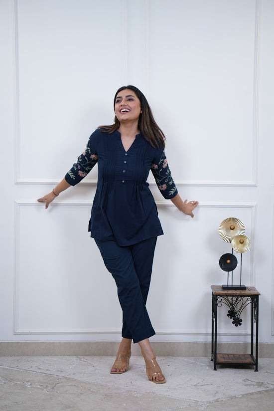 Women’s Cotton Embroidery Straight Short kurti With Pant set