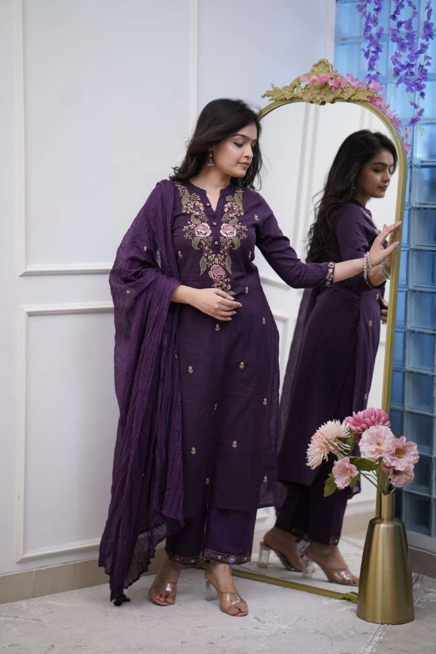 Women’s Cotton Embroidery work Straight kurti with Pant & mulmul dupatta set