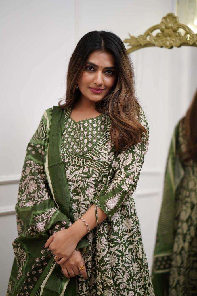 Women’s Cotton Floral Printed Anarkali Kurti With Pant and Mulmul Dupatta Set