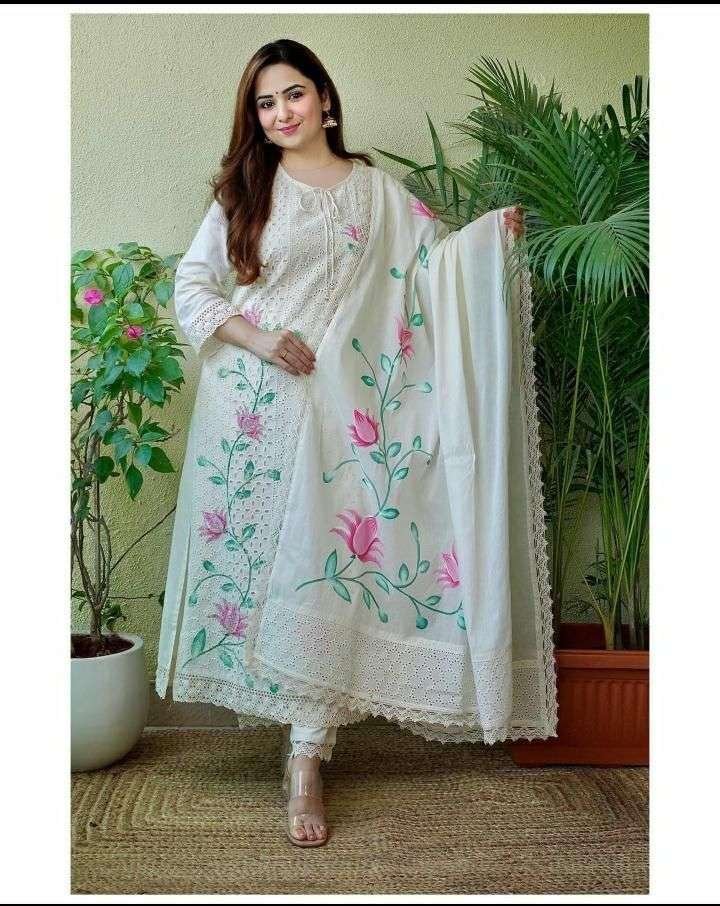 Women’s Cotton Hand-Painted Chicken Shifli Straight Kurti With Pant and Mulmul Dupatta Set