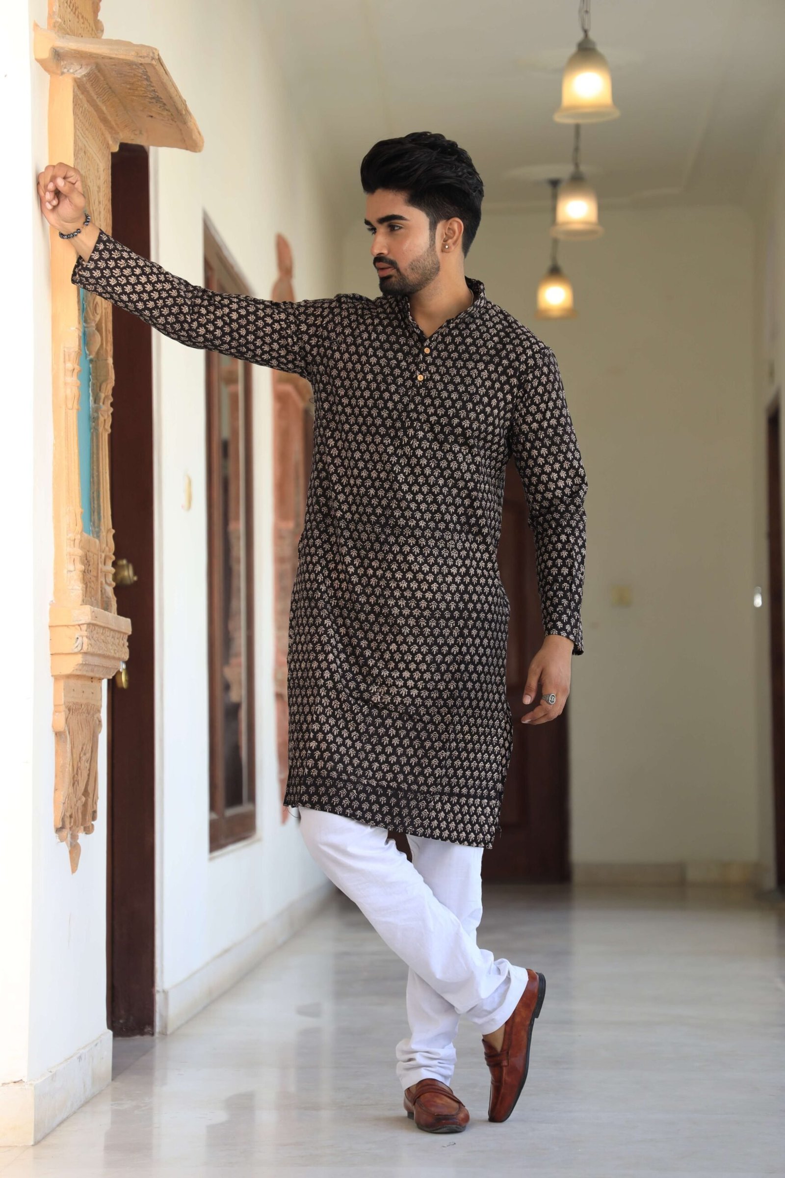Mens Black Printed Cotton Kurta with White Pajama ? Traditional Ethnic Wear for Parties & Festivals