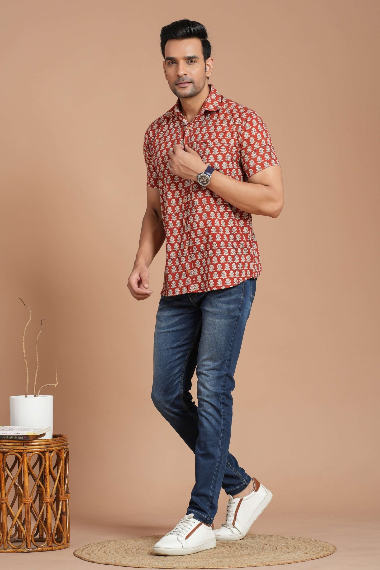 Men?s Red Floral Block Print Cotton Short-Sleeve Shirt ? Casual Festive Wear