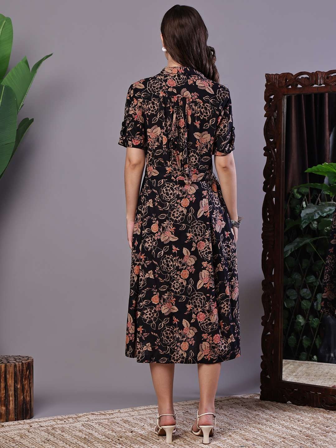 Women’s Chic Black & Rust Floral Print Button-Front Midi Dress