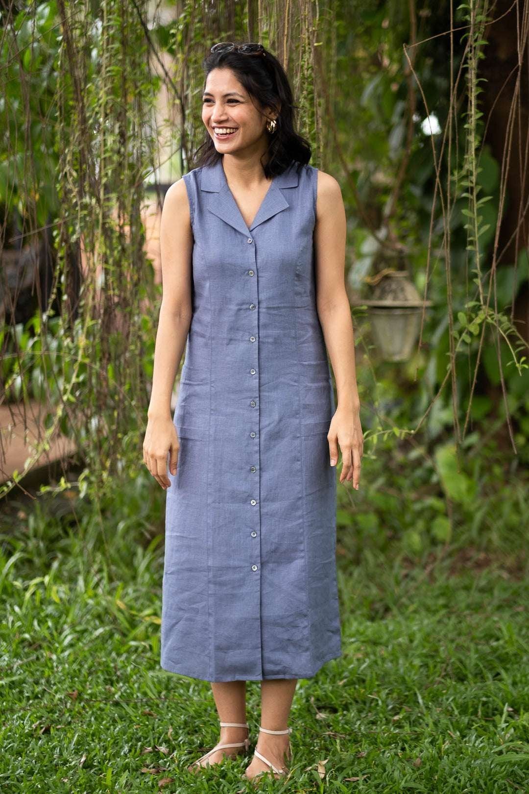 Women’s Cotton Solid Oversized Fit Spread Collar Sleeveless Dresses ( Grey )