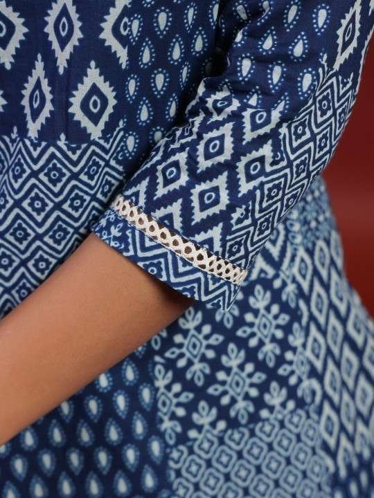 Women’s Rayon Printed Straight Kurti With Pant Set