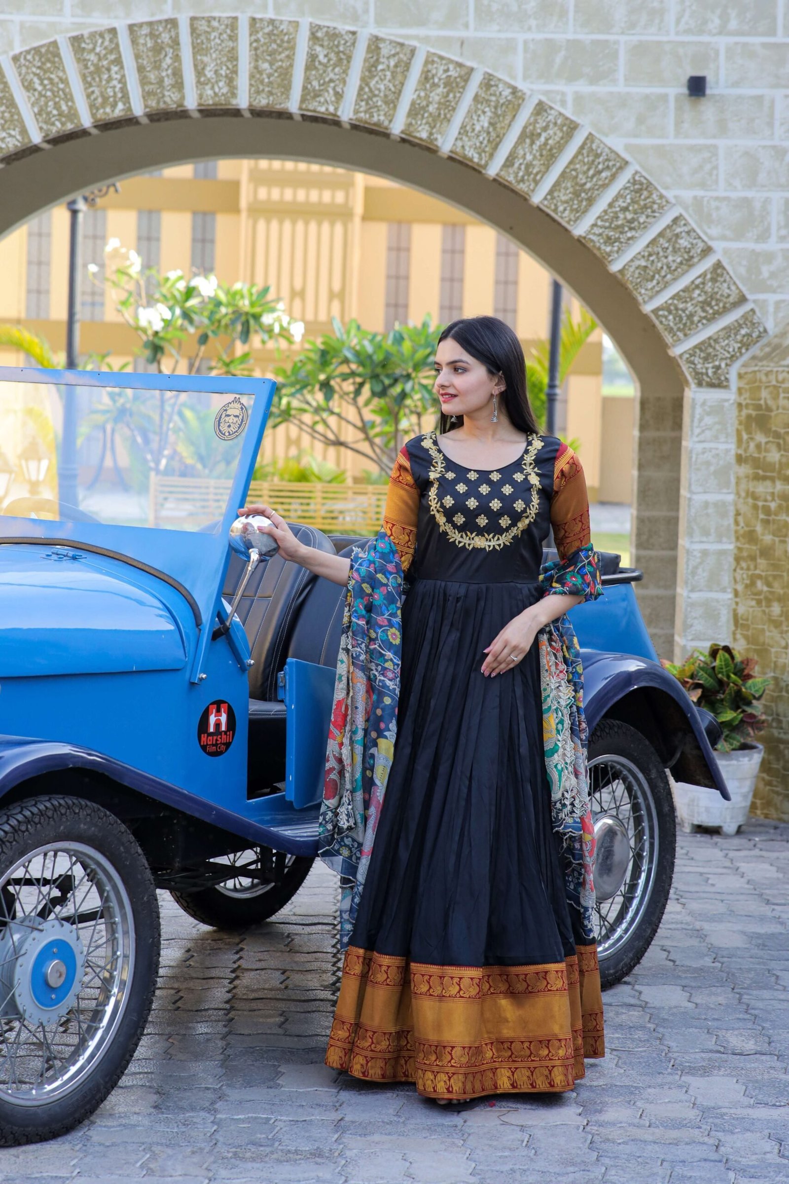 Black Premium Silk Designer Gown with Jequard Weaving & Embroidered Dupatta ? Ready-to-Wear Set
