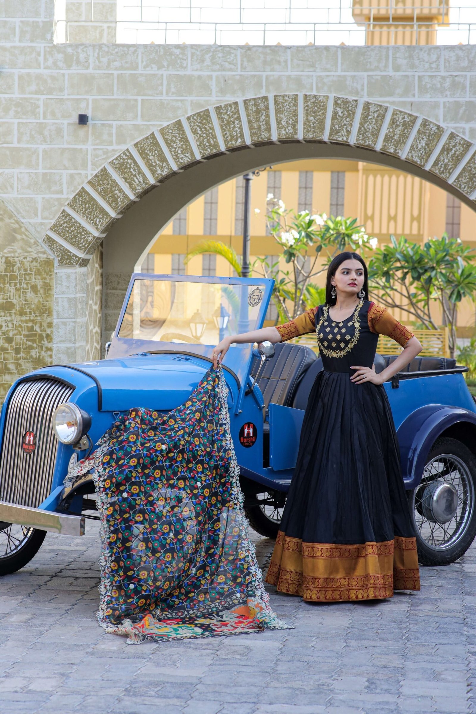 Black Premium Silk Designer Gown with Jequard Weaving & Embroidered Dupatta ? Ready-to-Wear Set